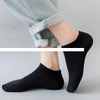Men s Moisture Wicking Anti Odor Crew Socks Breathable Mid Calf Sports Socks for Fall, Trendy Striped Casual Socks