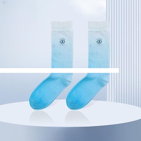 Wholesale Dip Dye Gradient Logo Embroidered Socks Women Ombre Trend Cotton Ribbed Crew Socks