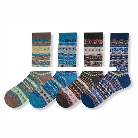 New Design Unisex Size Winter Warm Thick Cotton Knitting Socks Quality Vintage Ethnic Style Seamless Casual Crew Socks for Man
