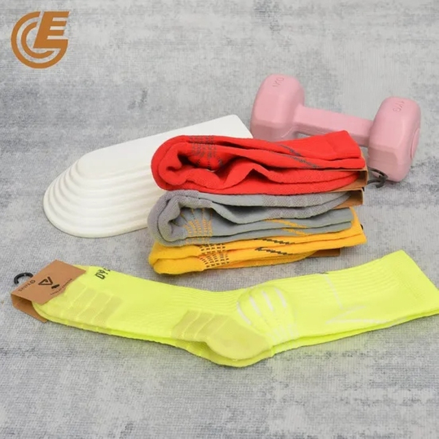 High Elastic Breathable Sports Compression Thicken Soles Socks