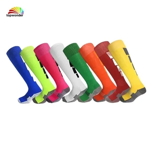 Customize and Wholesale Dry-Fit Basketball Football Sports Sock with Good Sweat Absorbing Function at Low Prices