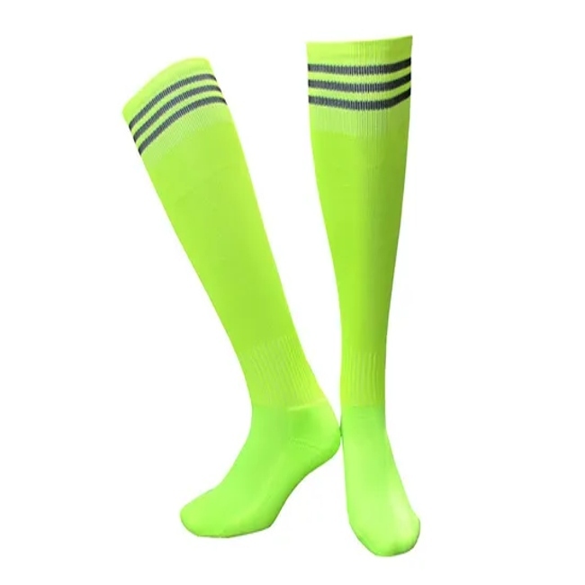 Trendy Yellow Stripe Soccer Socks for Men - Comfortable Sports Wear