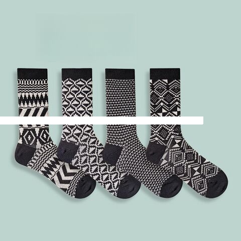 Wholesale High qualuty Men Outdoor Stocking Five Finger Sport Sock Knitted Cotton Hiking Long Tube Socks Split Toe Toe.