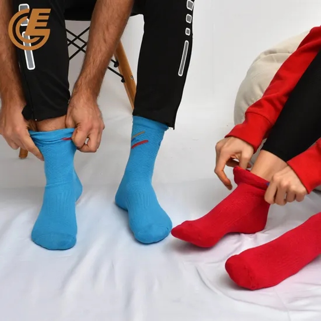 Unisex Comfortable Anti-Bacterial Athletic Sports Compression Socks