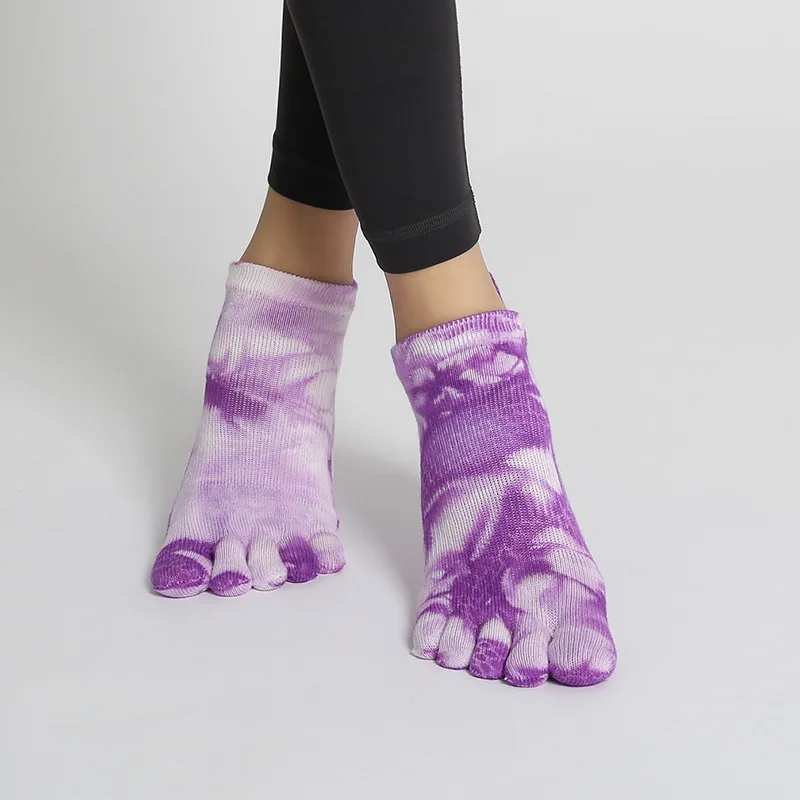 Strategic Supplier High Quality Yoga Socks Five Finger Sports Points Indoor Glue Non-slip Bodhichita Gym Indoor Floor Socks 