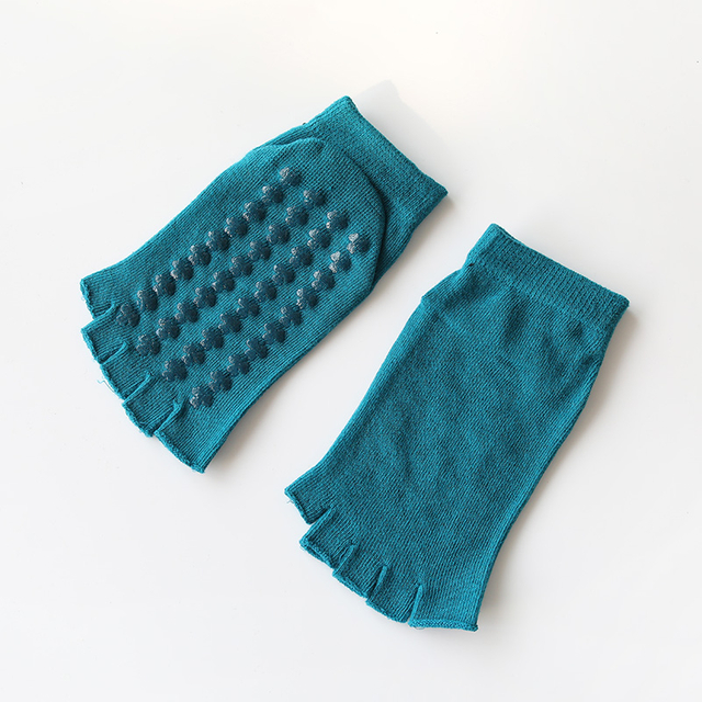 Custom-made Wholesale Design Classic cotton hosiery special five toe sock soft socks fingers