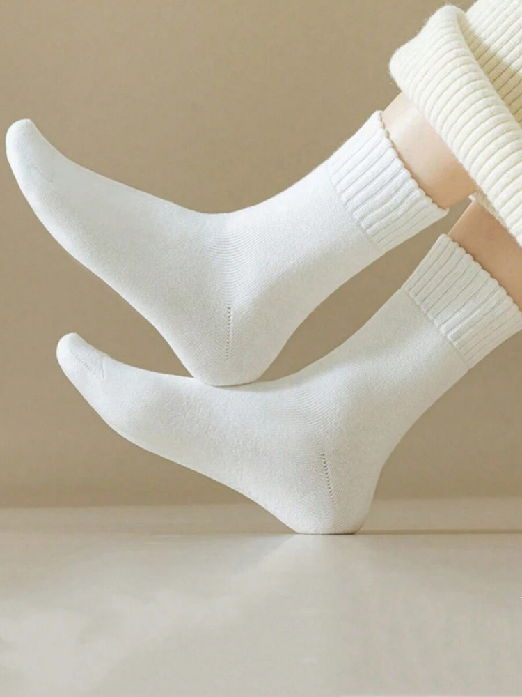 data protection women Autumn Winter Solid Color Mid Tube Socks Fashionable Versatile Warm Looped Soft Comfortable Casual Crew 