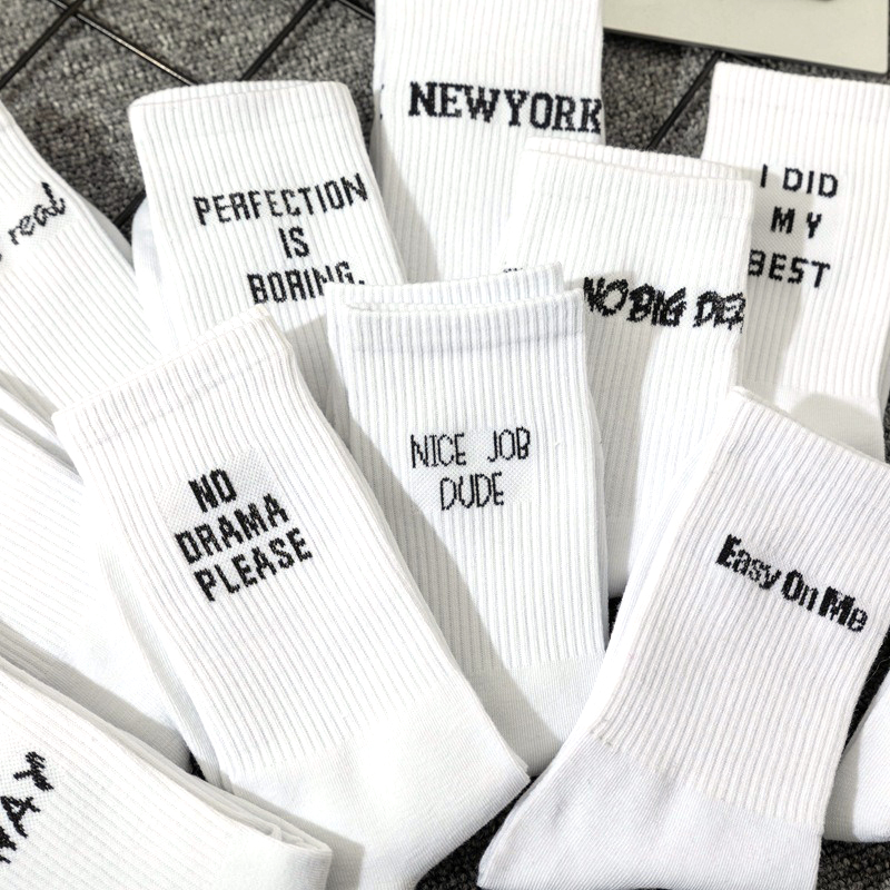 prompt dispatch Simple European and American street letters white s and women s socks sports hip hop college style 