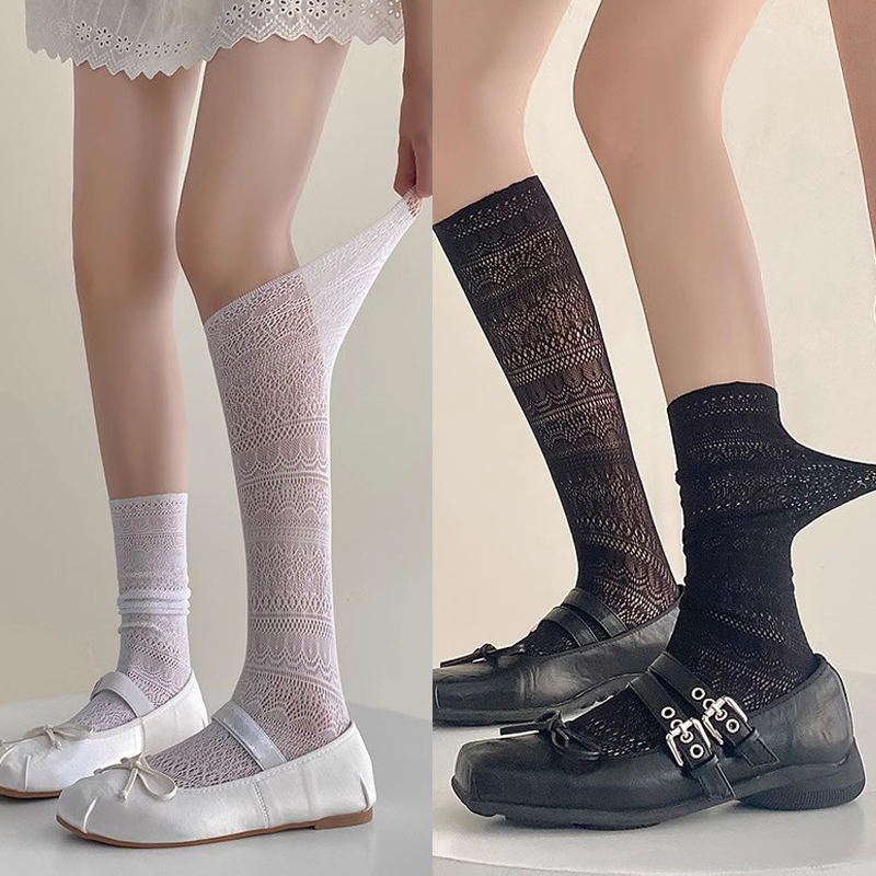 Sale Lace Thin Socks Fashion Hollow Out Casual Crew Socks for women Breathable Soft Cotton Style Mesh Socks 