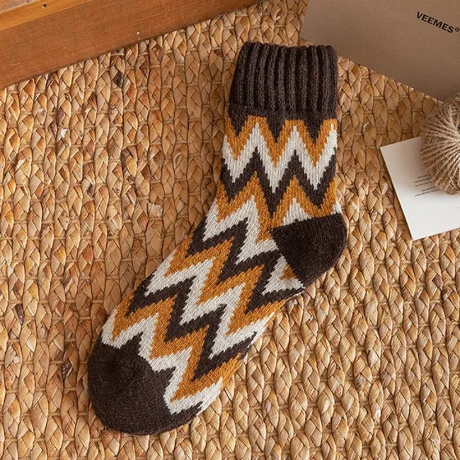 Winter Thickened Wool Terry Men′s MID-Calf Casual Warm Men Socks