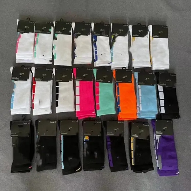 Xianghui Crew Men Luxury Wholesale Foorball Athletic Running Thick Terry Basketball Sport Socks