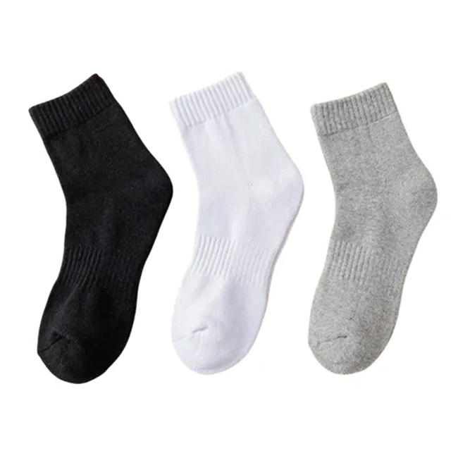 Men′s Sweat-Absorbing MID-Tube Sock Footwear Cotton Polyeter Custom Socks