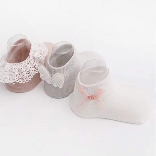 Cute Baby Toddlers Socks Anti Slip Socks for Baby Floor Socks with Lace on The Ankle