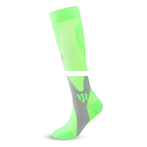 High Quality Custom Logo Sport Socks Combed Cotton Men Running Basketball Socks