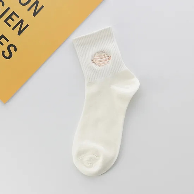 Custom Logo Design Embroidery Jacquard Business Anti-Bacterial Black and White Cotton Mens Tube Crew Socks