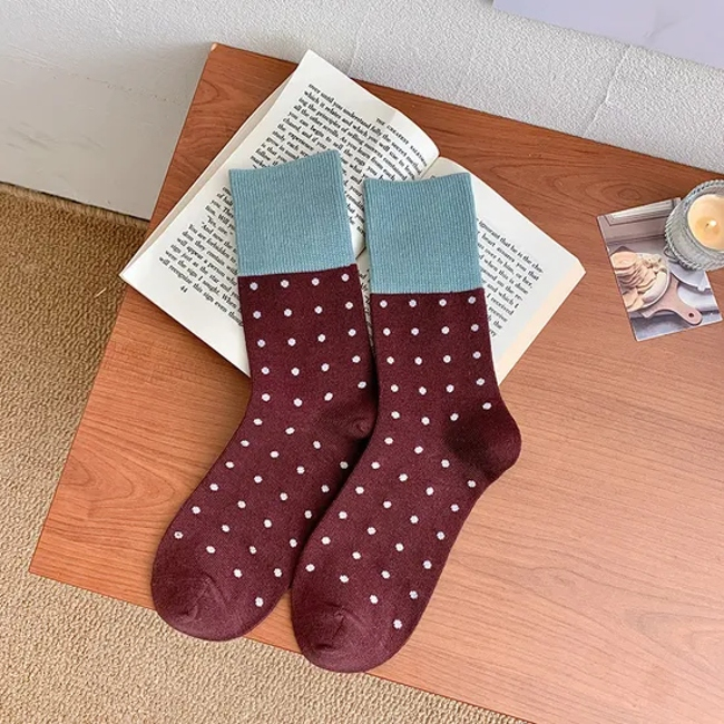 Elegant Small Dots MID-Calf Women′s Autumn and Winter New Socks Personalized Daily Color Collision Retro Department Korean Mori System Socks