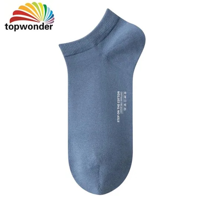 Customize All Colors of Plain Basic Sock Men′s Sock Boat Sock at Very Low Price and High Quality