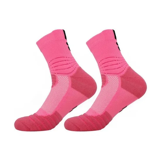 Men′s Performance Sports Socksmoisture-Wicking Anti-Slip Crew Socks with Compression & Terry Cushion Sports Socks
