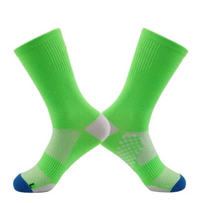 Istom Men′s and Women′s Nylon Sports Socks Quarter Compression Running Sock