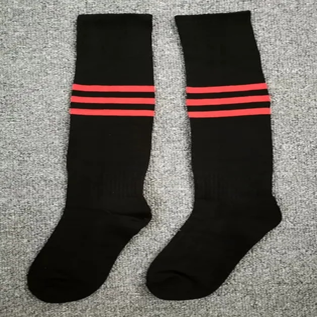 Wholesale Custom Cotton Fashion Grip Sports Socks Deodorization Sock