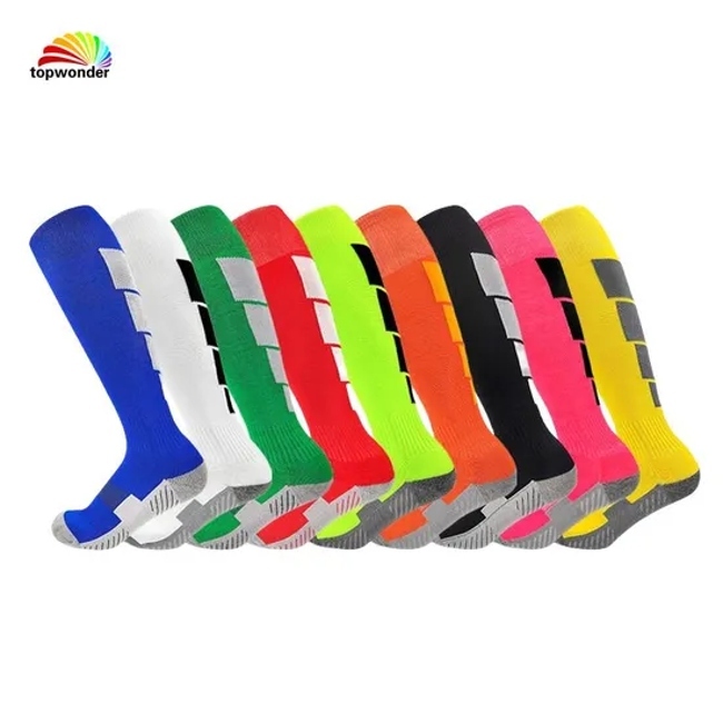 Customize Dry-Fit Cushion Bottom Basketball Football Sports Sock with Good Sweat Absorbing Function at Low Prices