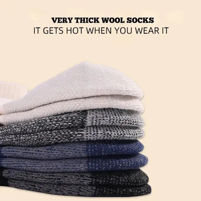 Newest Custom Logo Adult Merino Wool Moisture Wicking Outdoor Sport Socks
