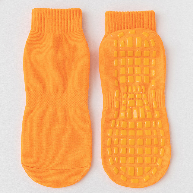 Good Value Children Anti socks slip Sports playground Trampoline floor socks Breathable sweat absorbing adult Mid tube Yoga 