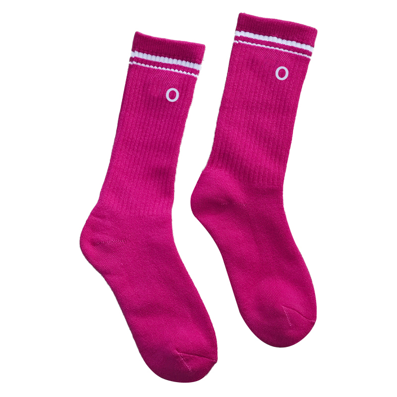 discreet shipping Yoga Sock Unisex Throwback Sock Casual Sports Socks Neutral Cotton Sock Suitable for All Seasons Comfortable 