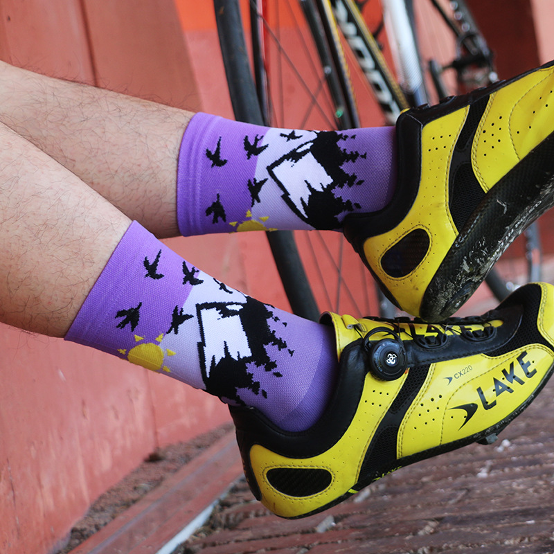 Storage Solution Cycling Socks Highway Mountain Bike Sports Socks Breathable Sweat Absorbing Men's and Women's Four Seasons Mid 