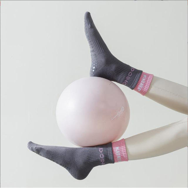 Short Lead Time light customization Kids Boys Girls Socks Children Spring Socks Summer Calf Crew Socks Fashion Striped Sport 