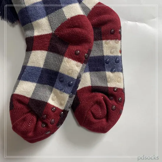 Custom Plaid Knitted Cotton Wool Lining Thick Socks Floor Sock Kids Sock