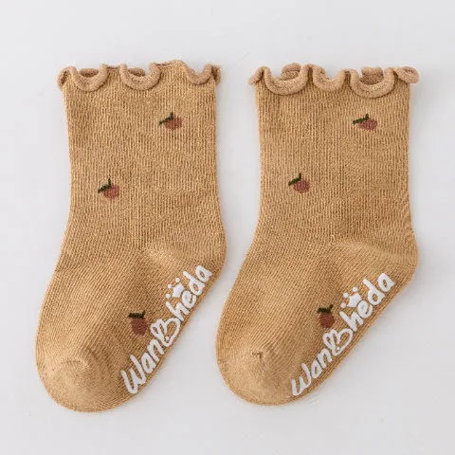 White Anti Skid Grip Knee High Vintage Fuzzy Bamboo Cotton Newborn Baby Ankle Socks with Lace for Boy and Girl