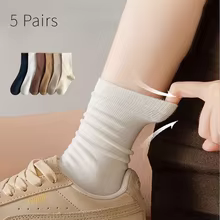 Factory Direct Of women s Socks Mid Tube Stacked Socks Solid Color Flat Bottom Casual Socks Black And White Spring And Autumn 