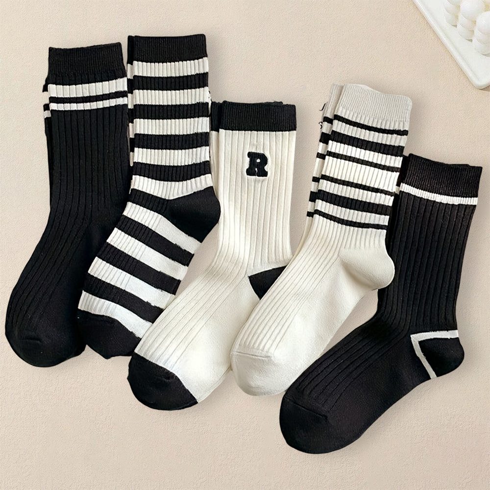ODM women Striped Patterned Socks Fashionable Minimalist Creative Socks Comfortable Breathable Casual Mid Length 