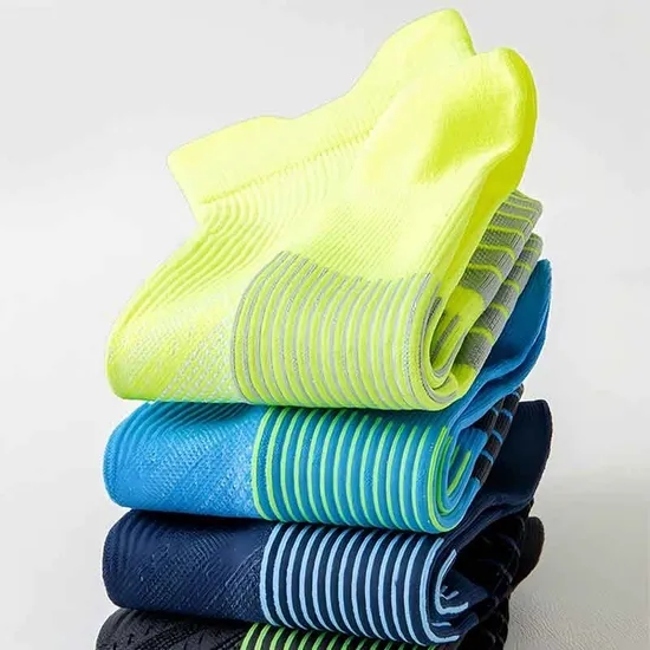 Sports Running Compression Socks, Summer Men′s and Women′s Short Socks, Breathable and Sweat-Absorbing, Marathon Running Socks, Compression Socks