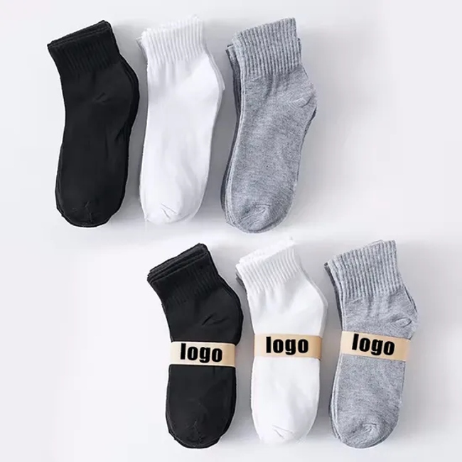 Low MOQ 100% Cotton Design Logo Crew Women Unisex Athletic Jacquard Embroidery Gym Athletic Breathable Packaging Cushion Custom Sports Men Socks