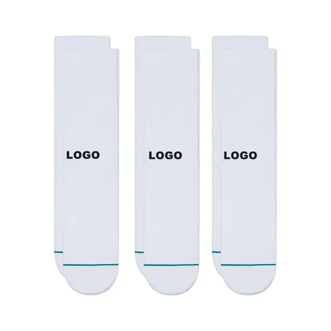 Low MOQ Custom Crew Packaging OEM Cotton Men Women Wholesale Free Design Gym Sports Socks