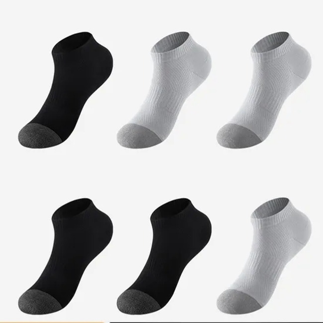 Custom Logo Quarter Length Sports Socks for Men Athletic Knitted Crew Socks Cushioned Running-Arch Support Sock