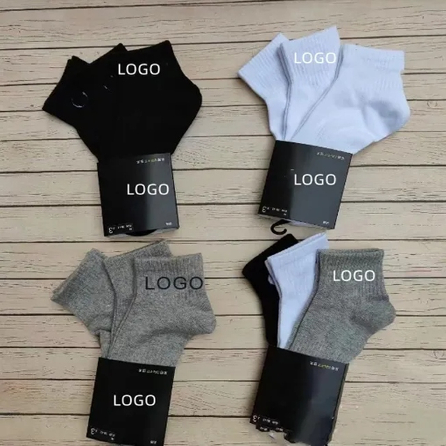 Xianghui Wholesale Athletic Terry Thick Running Crew Men Basketball Maga Brand Sport Socks