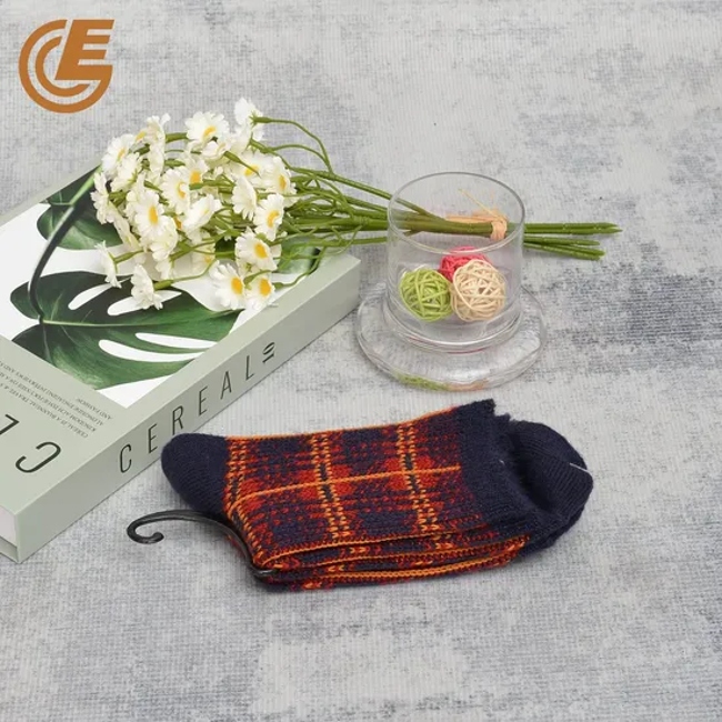 High-End Cotton Elite Men′s Crew Socks Manufacturer