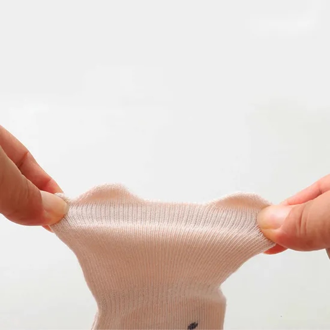 Children′s Floor Cotton Baby Socks Non Slip Walking Socks oo% Cotton Breathable Knitted