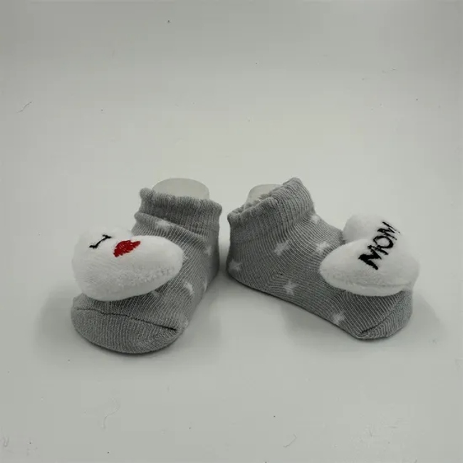 “ I Love Mom” Newborn Baby Indoor Non Slip Crawling Socks