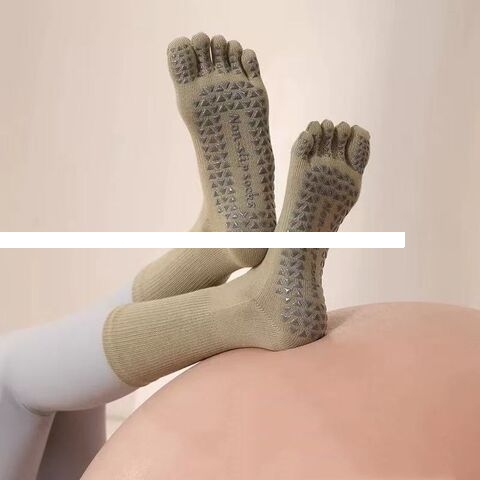 Professional Yoga anti slip women s five finger socks Pilates socks in the tube indoor special fitness floor socks