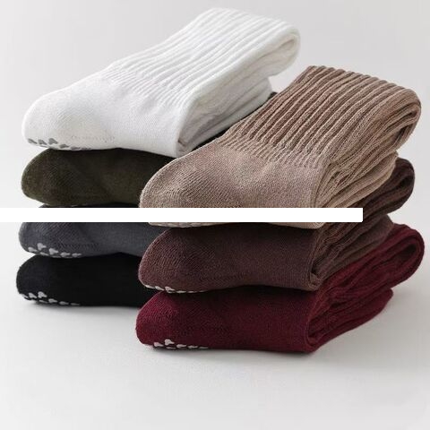 Factory stock in mid tube yoga socks tie dye breathable high elastic cotton new five finger socks custom Pilates socks woman