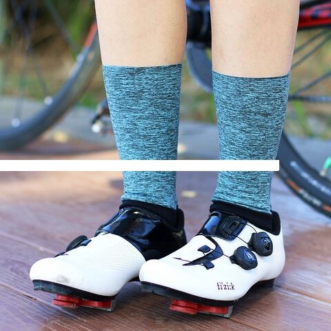 High Quality Pure Cotton Knitting Personality Custom Jacquard Embroidery Logo Design Aero Cycling Sports Socks