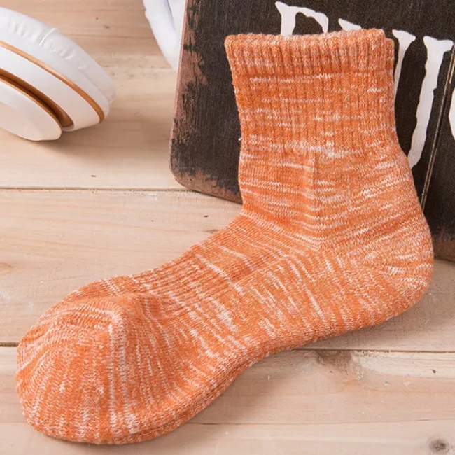 Adult Socks Wholesale Autumn and Winter New Ethnic Style Thick Needle Cotton Women′s Terry MID-Calf Socks