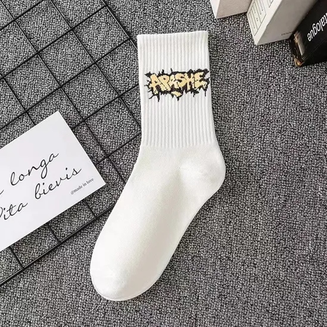 Explosion Couple Sports Boat Socks Ins Students White Cotton Socks Autumn and Winter Men′s Basketball Long Socks Wholesale MID-Calf Socks
