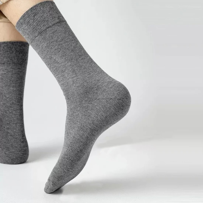 Seasonal Plus Big Size 45-50 Solid Color Sweat-Absorbing Cotton Men′s Grip Socks