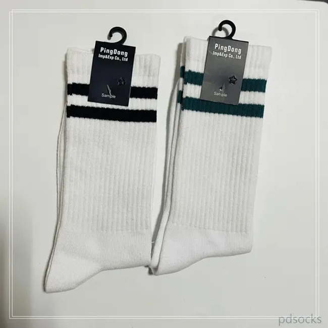 Customized Cotton Sport Sock Stripe Solid Sport Sock Design Logo