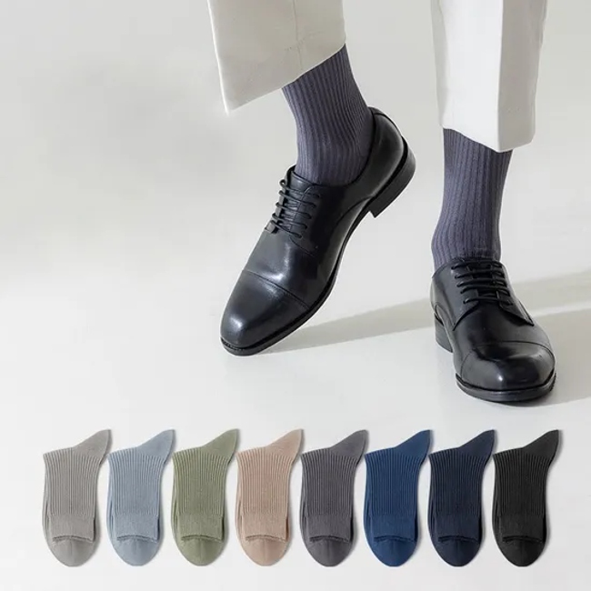Stylish Men’ S Breathable Knitted Crew Socks for Casual Wear